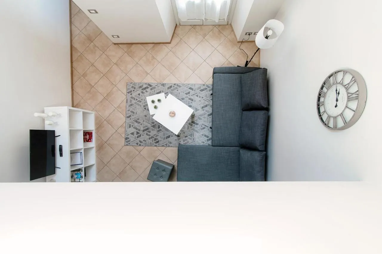 Sky Attic 72 - The House Of Travelers Apartment Como 0*,